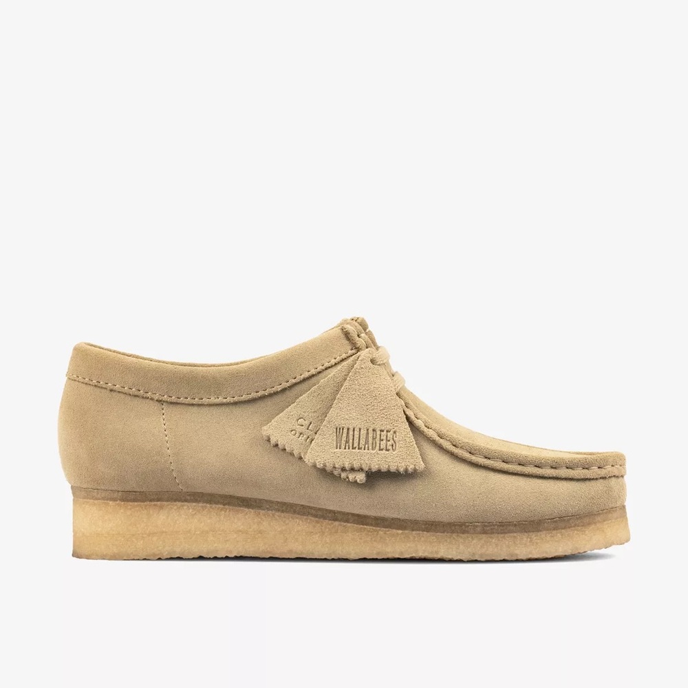 Clarks classic wallabees size 8.5
